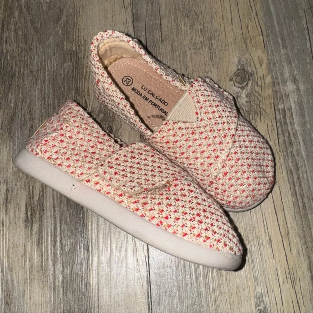 Cream and Red Slip-on Shoes